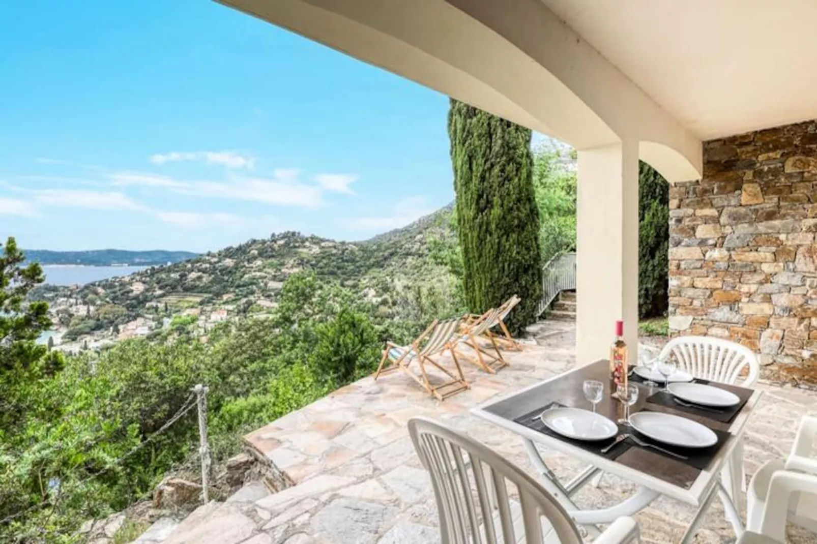 Résidence T2 Lumineux Avec Terrasse Et Vue Mer &ndash; Le Lavandou, Aiguebelle-Non tagué