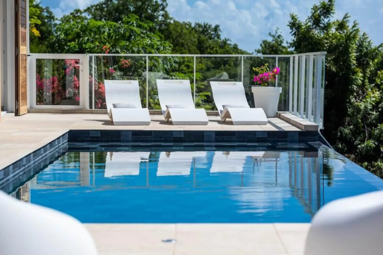 Villa Olina - Untagged