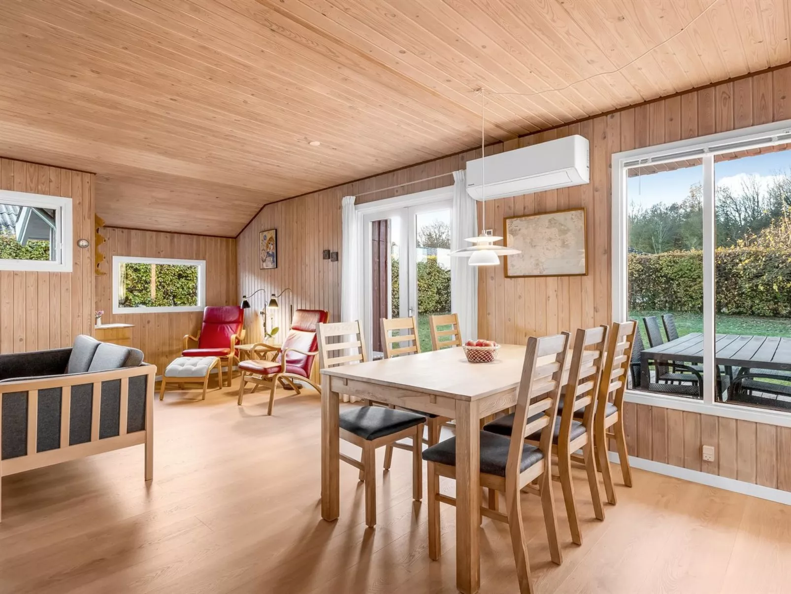 "Pavo" - 200m from the sea-Drinnen