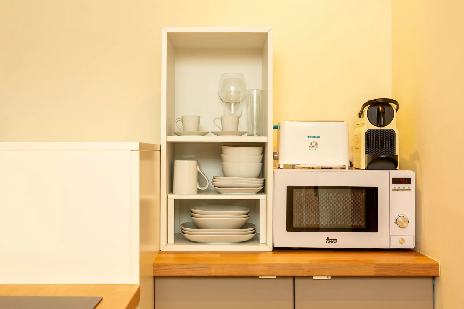 Feel Porto Codeçal Studio 1.2-Küche