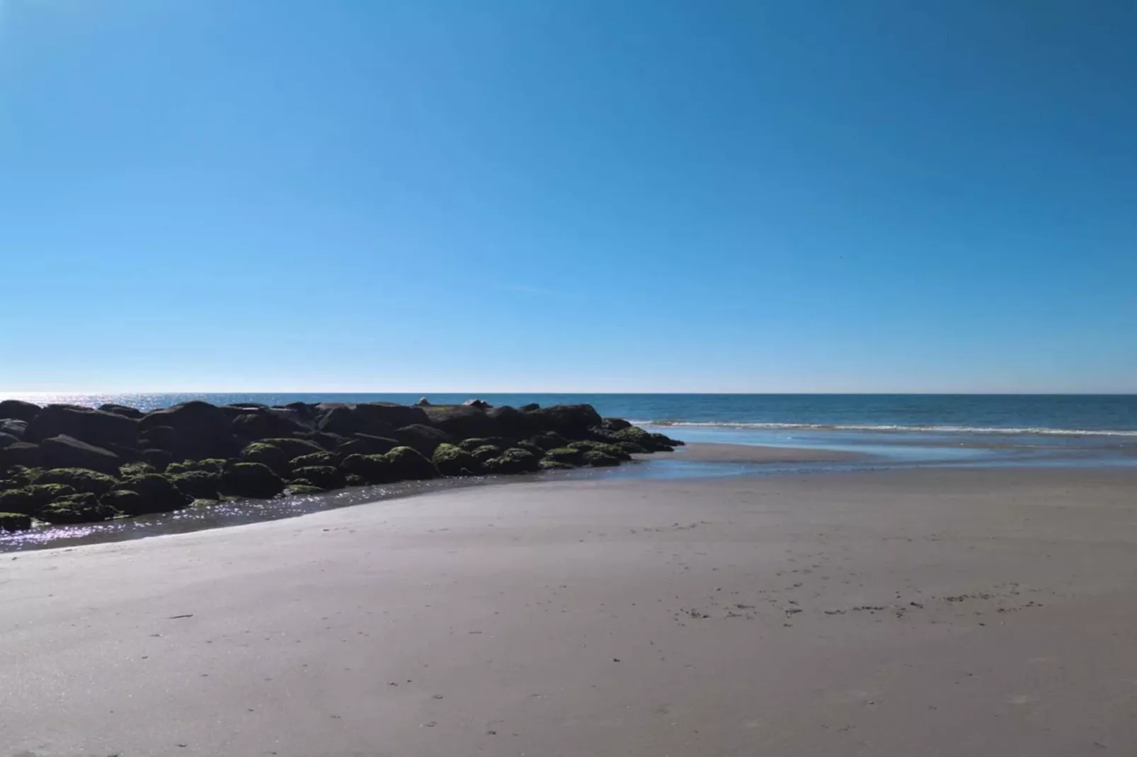 6 person holiday home in Blåvand-Water view