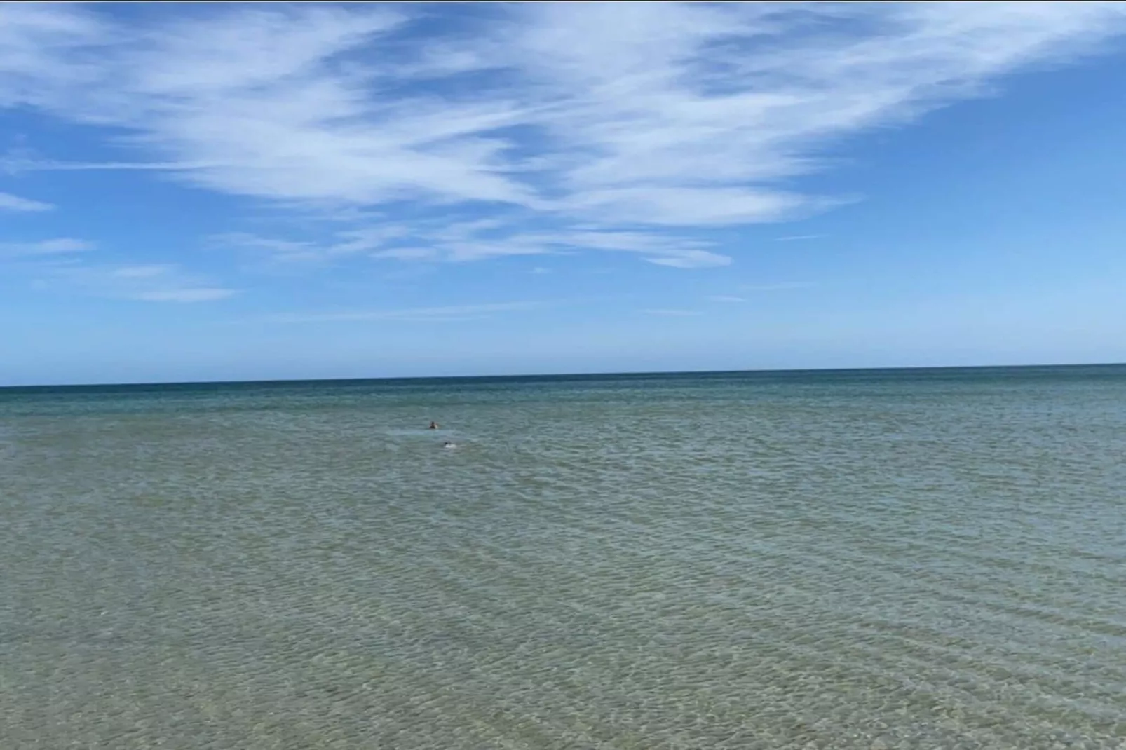 Bright Cottage by the Lagoon-By Traum-Water view