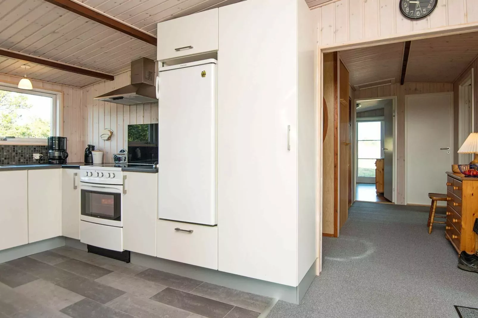 Tranquil Beach Cottage in Rindby-By Traum-Indoor