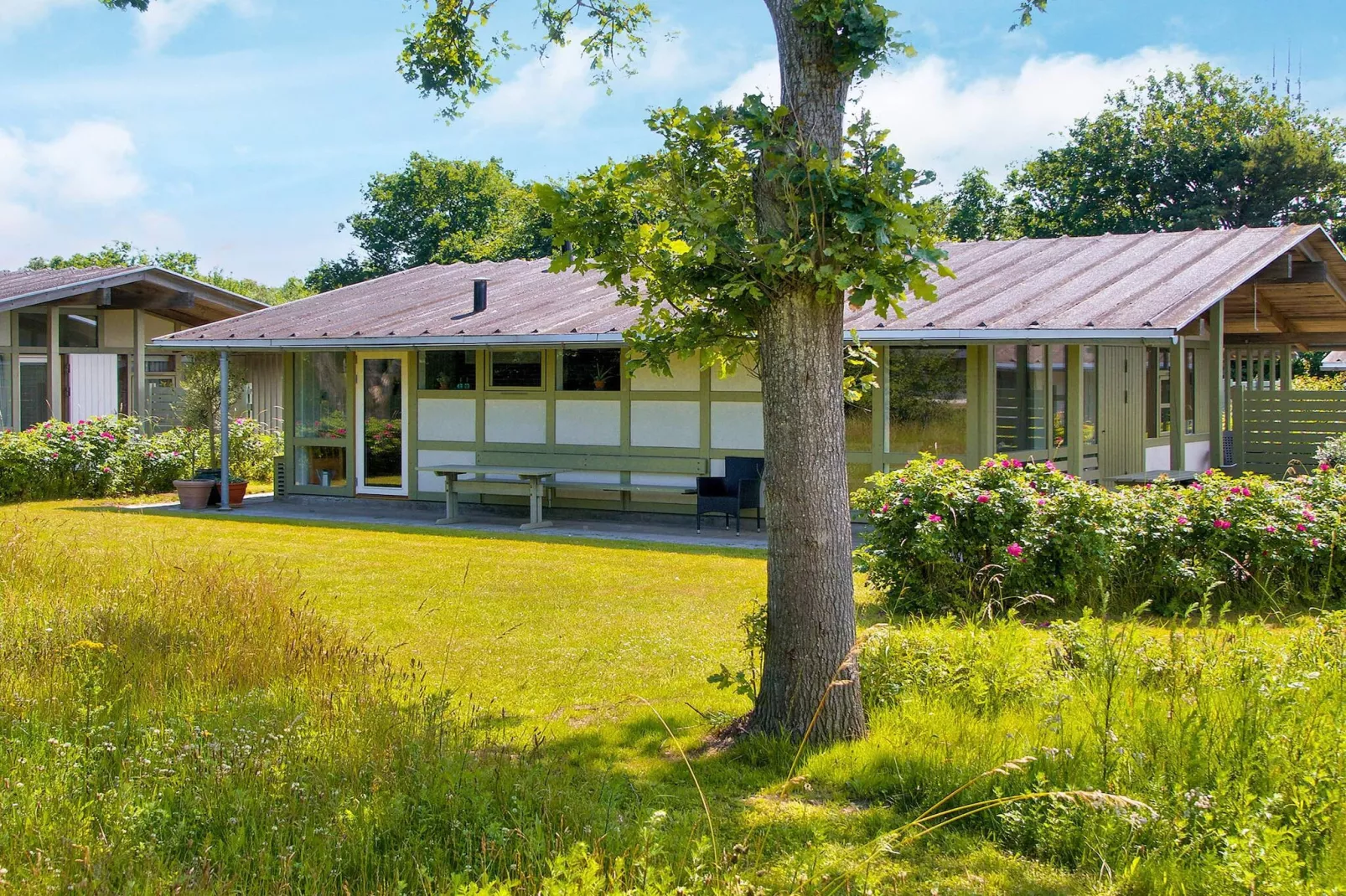 3 room,2 Bad,w/seaview,Premium-View