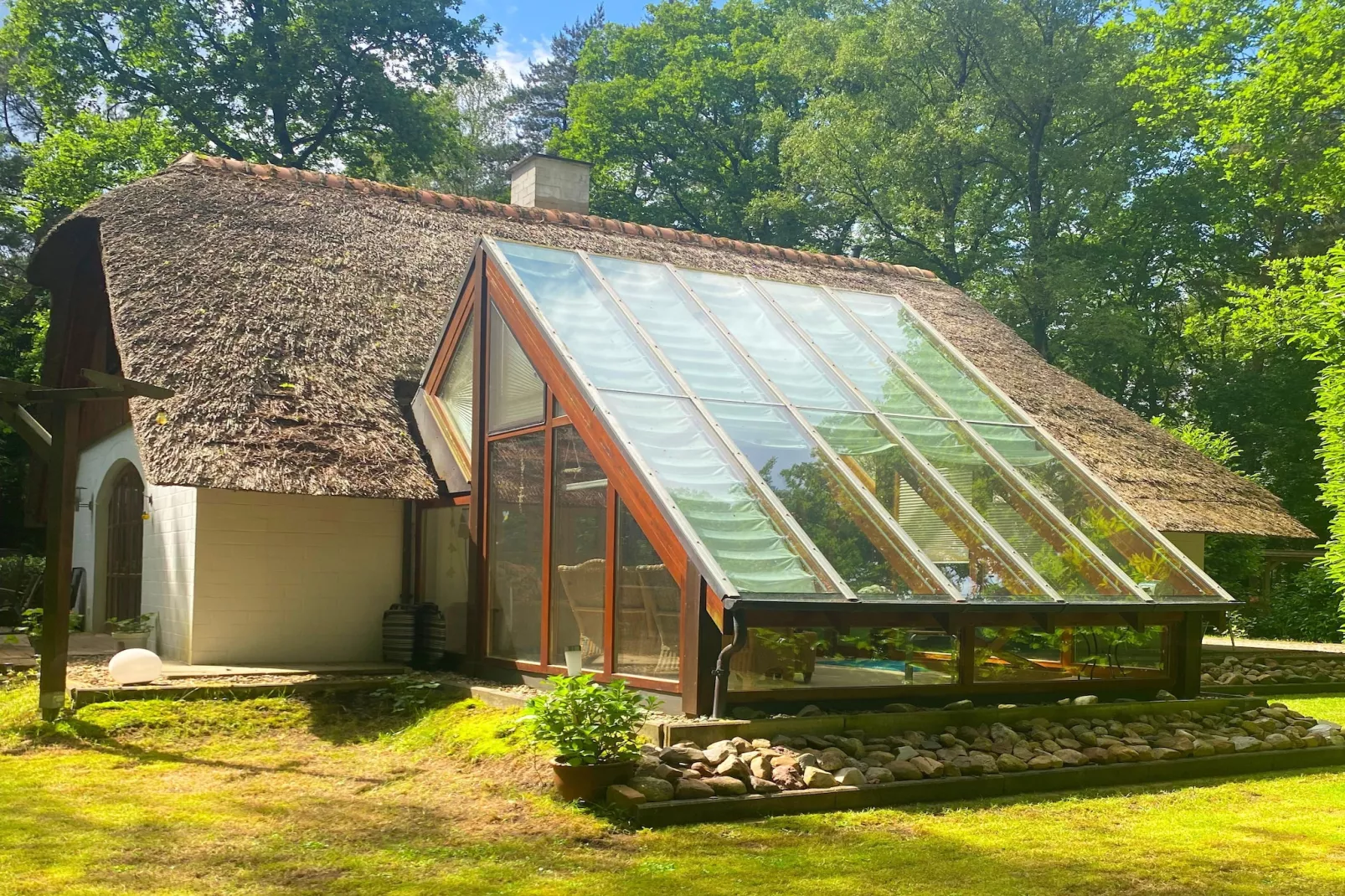 Boschhuys-Außenbereich Sommer