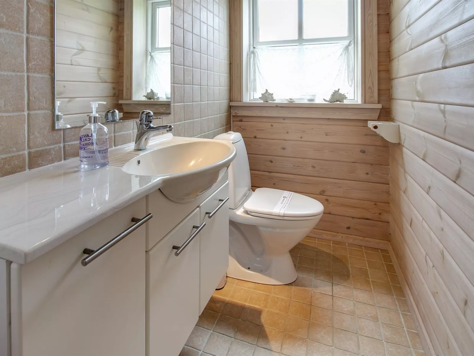 "Eia" - 500m from the sea-Drinnen