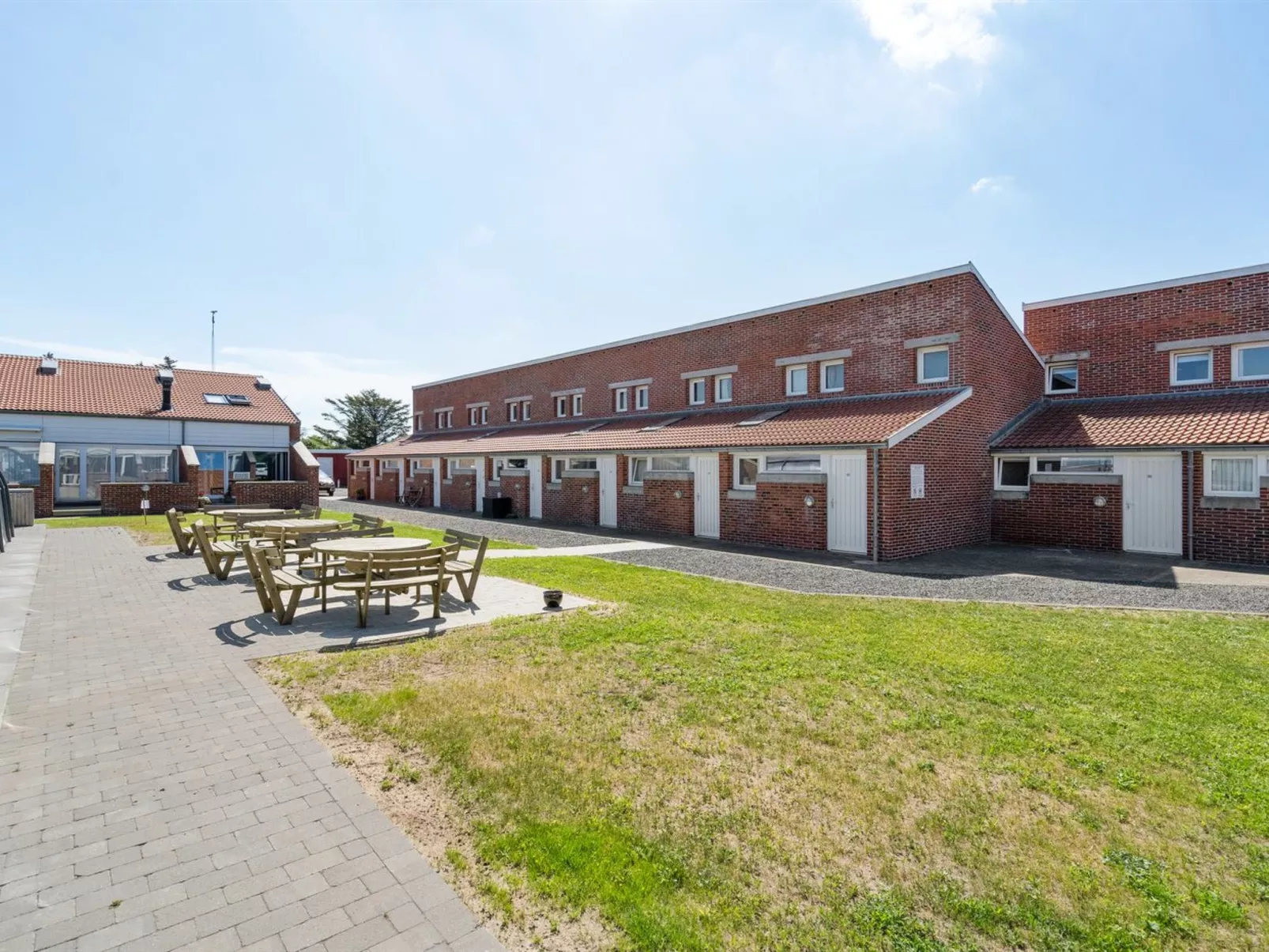 "Skarp" - 500m from the sea-Drinnen