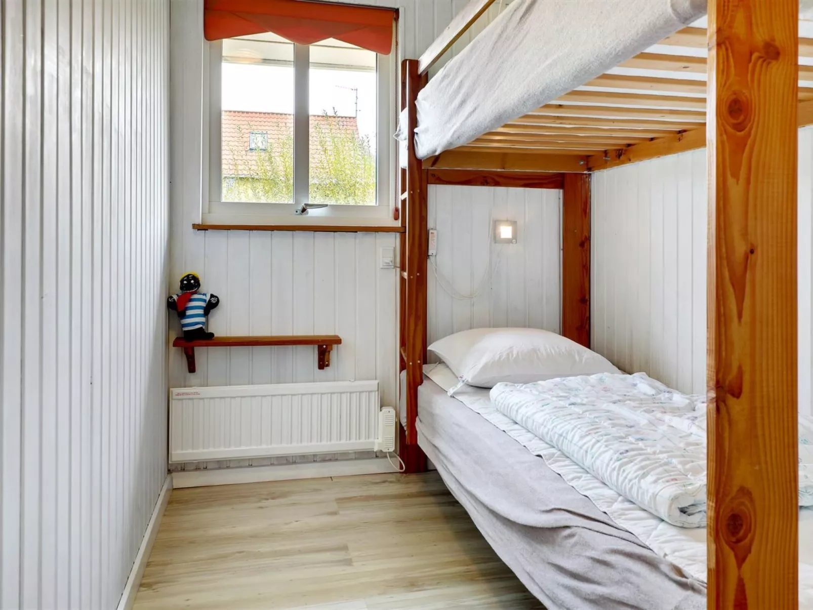 "Voitto" - 150m from the sea-Inside