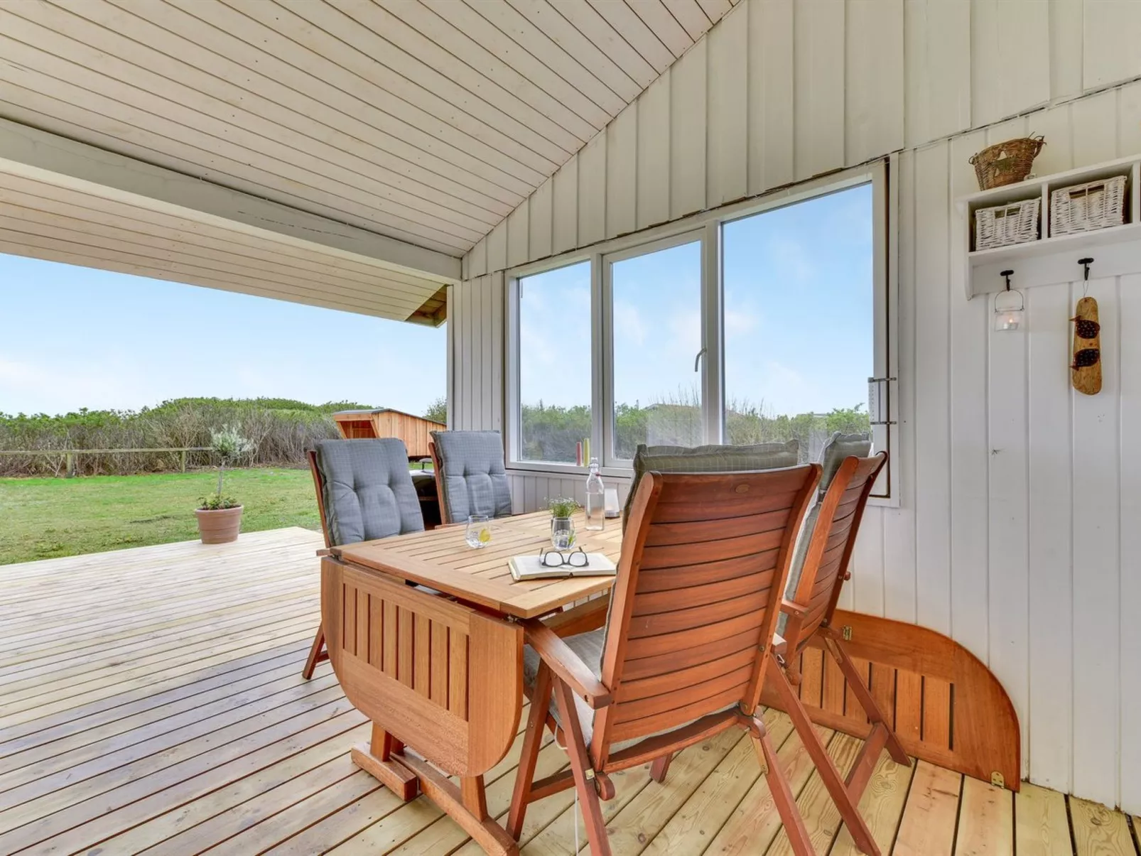 "Thamara" - 350m from the sea-Outside