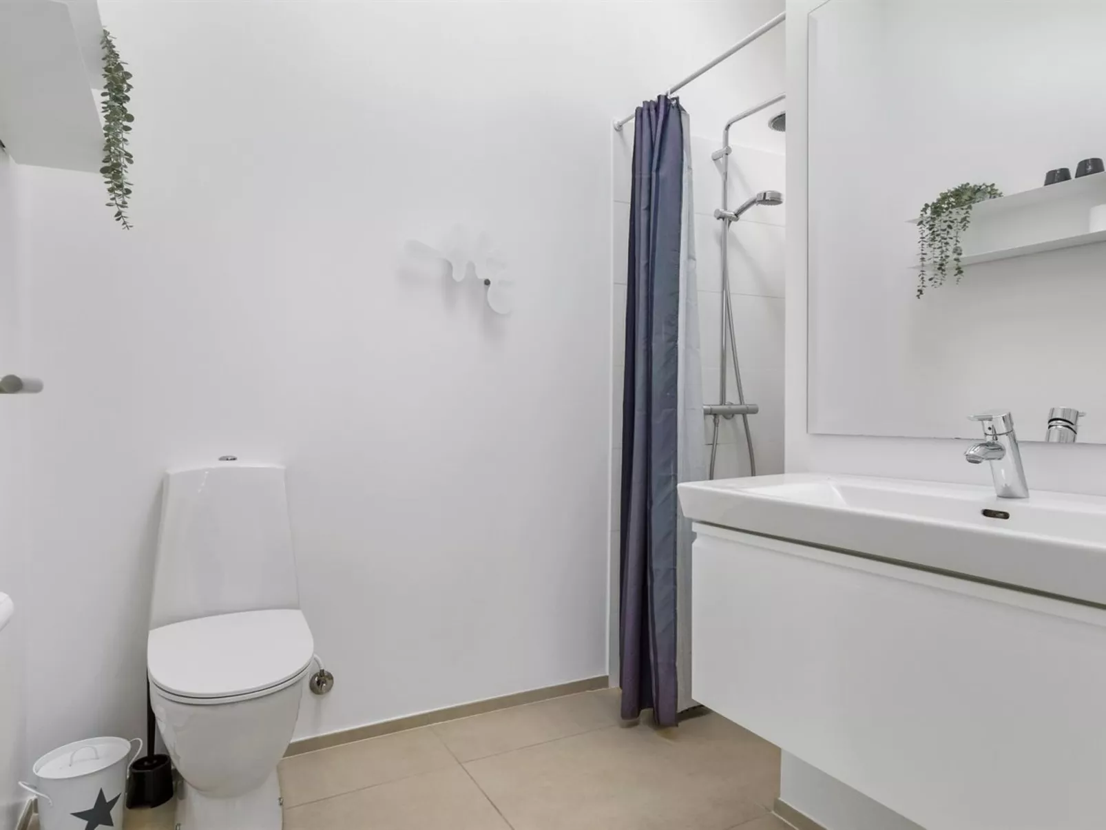 "Aaltje" - 65m from the sea-Drinnen