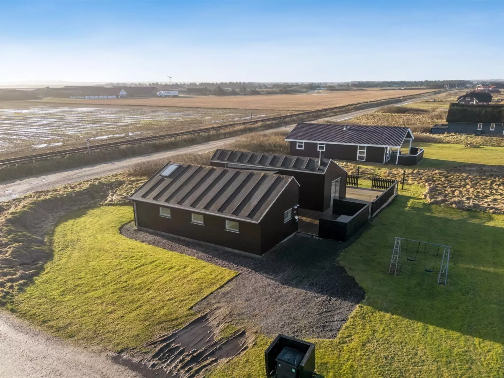 "Damaskin" - 300m from the sea-Draußen