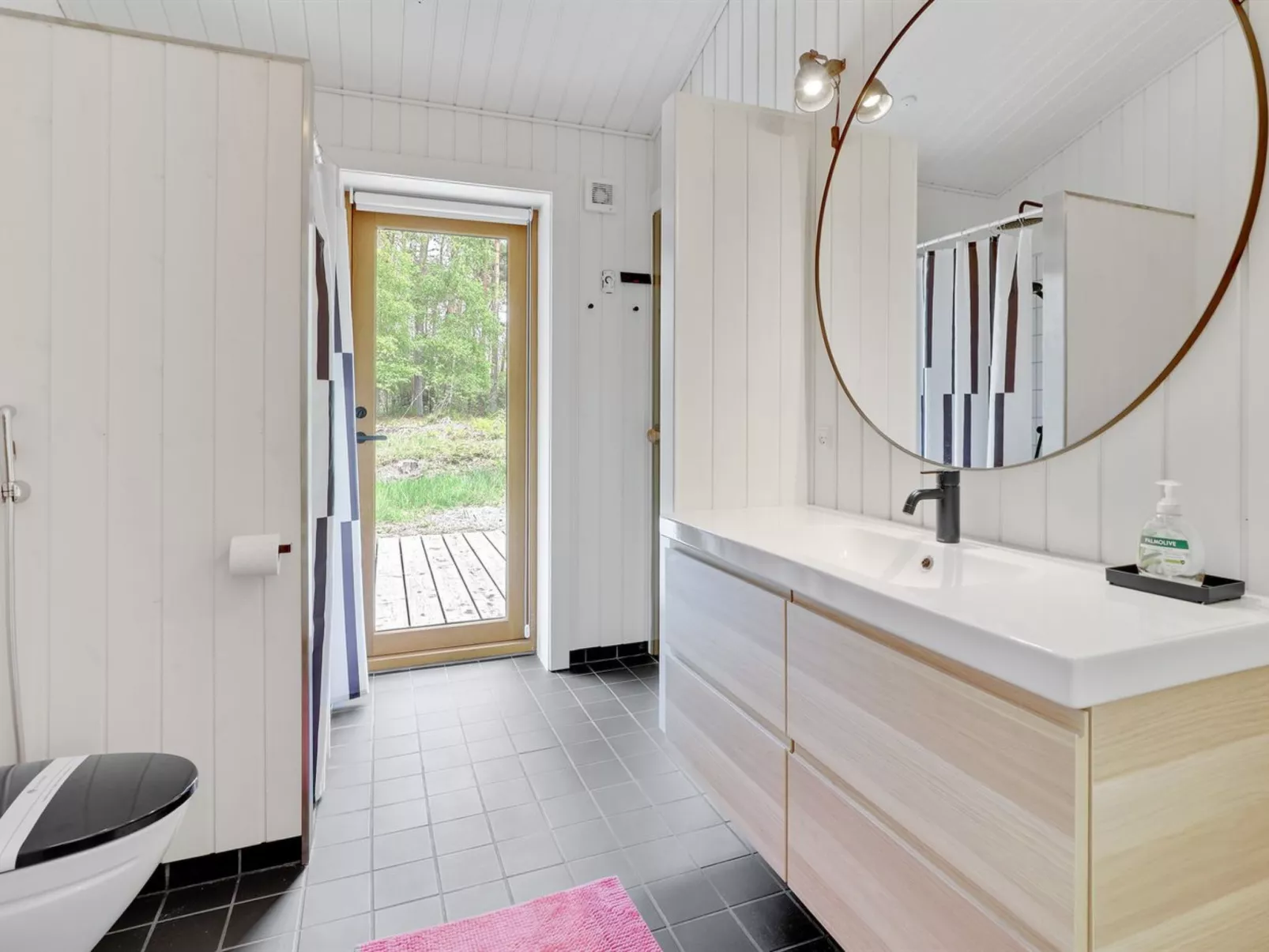 "Nuka" - 800m from the sea-Inside