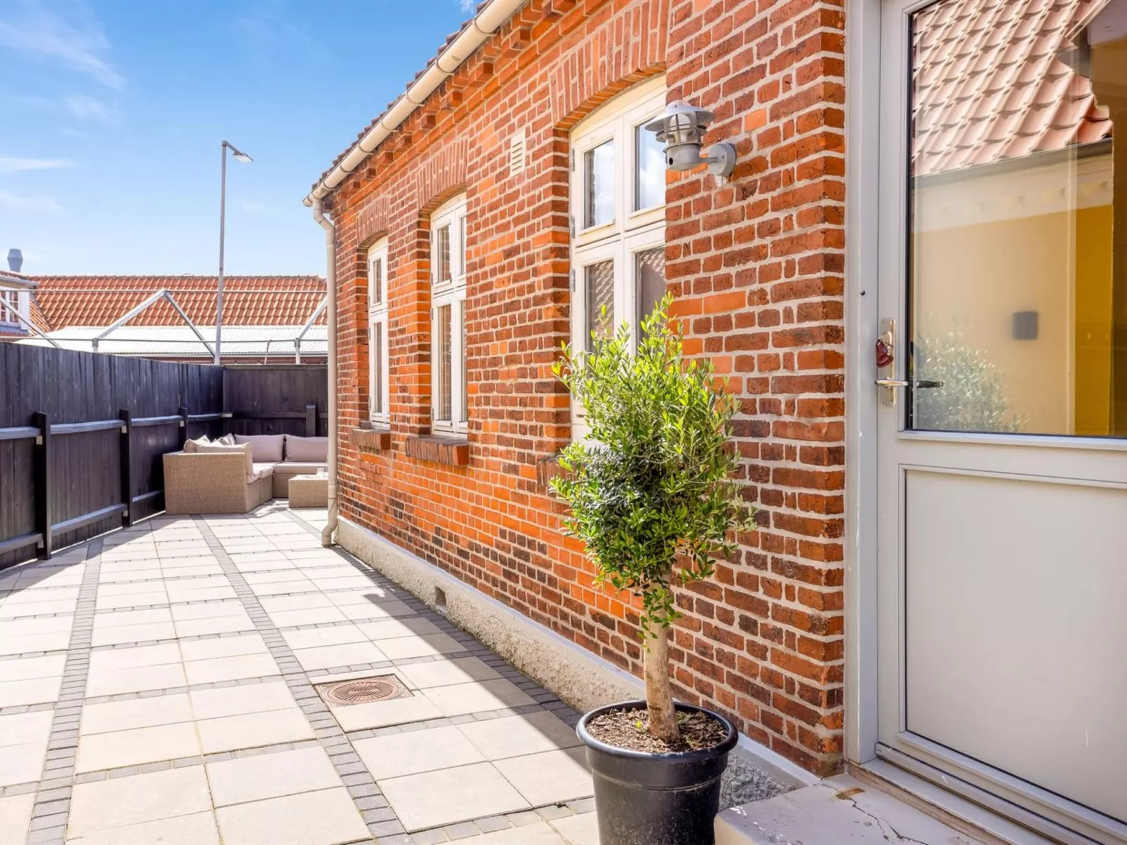 "Edita" - 250m from the sea-Draußen