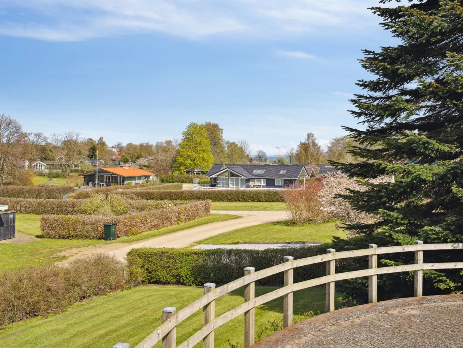 "Petrus" - 750m from the sea-Outside