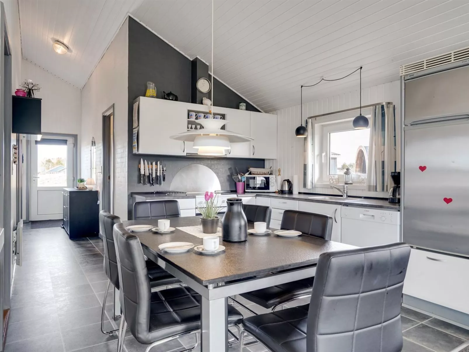 "Esir" - 800m from the sea-Inside