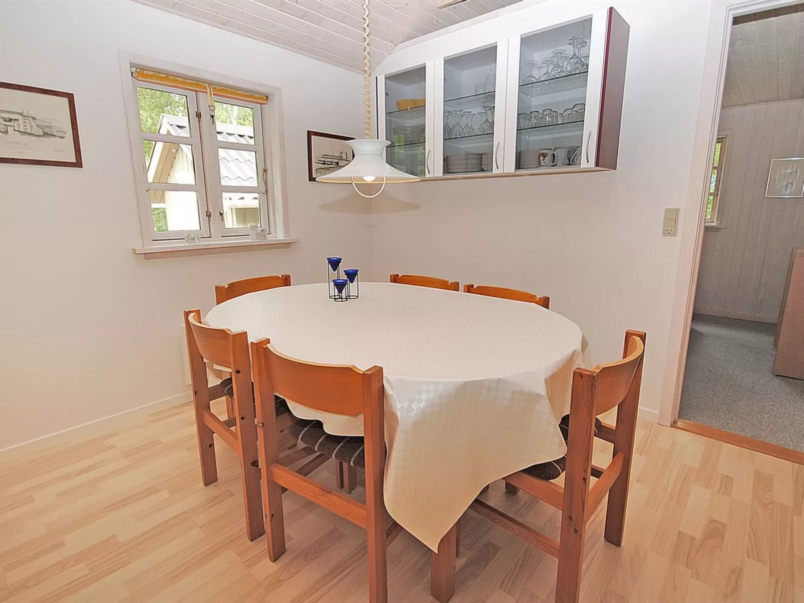 "Gesina" - 600m to the fjord-Inside