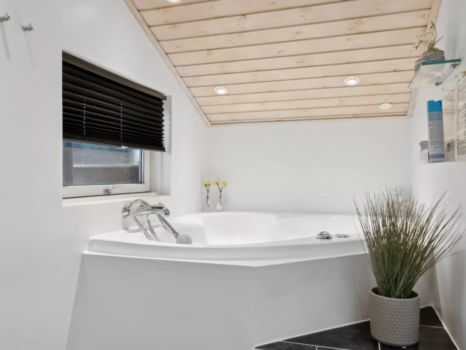 "Xaver" - 175m from the sea-Inside