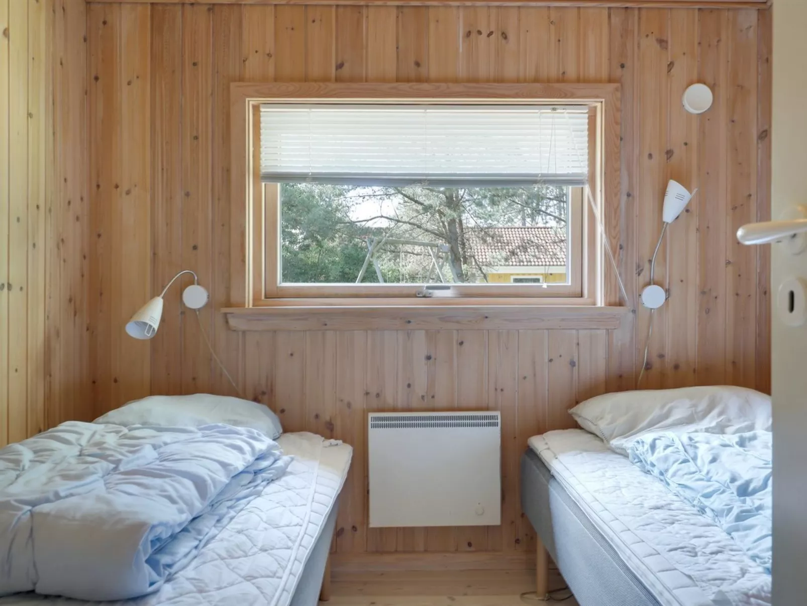 "Ailen" - 500m from the sea-Drinnen