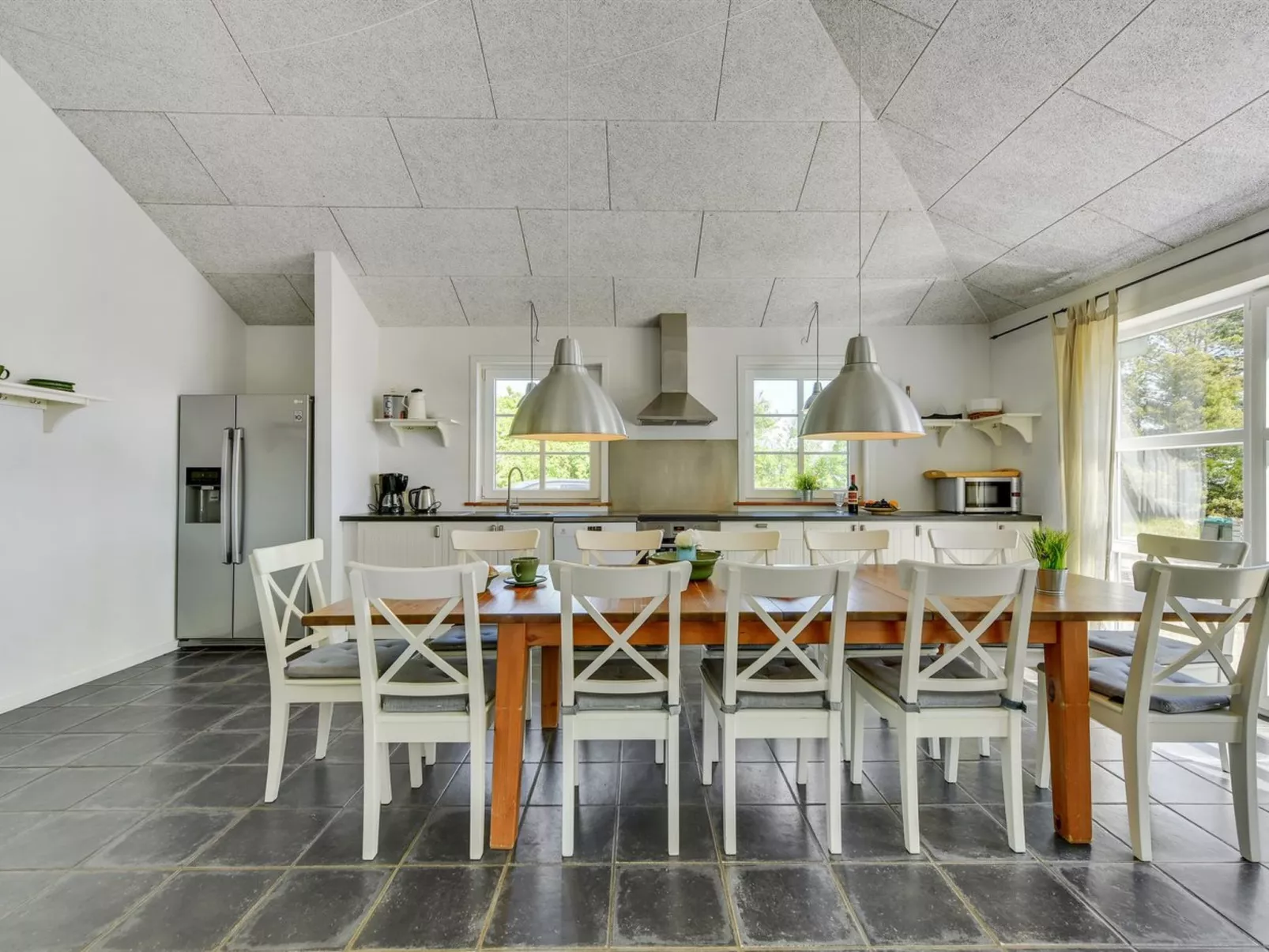 "Svanborg" - 3.7km from the sea-Dedans