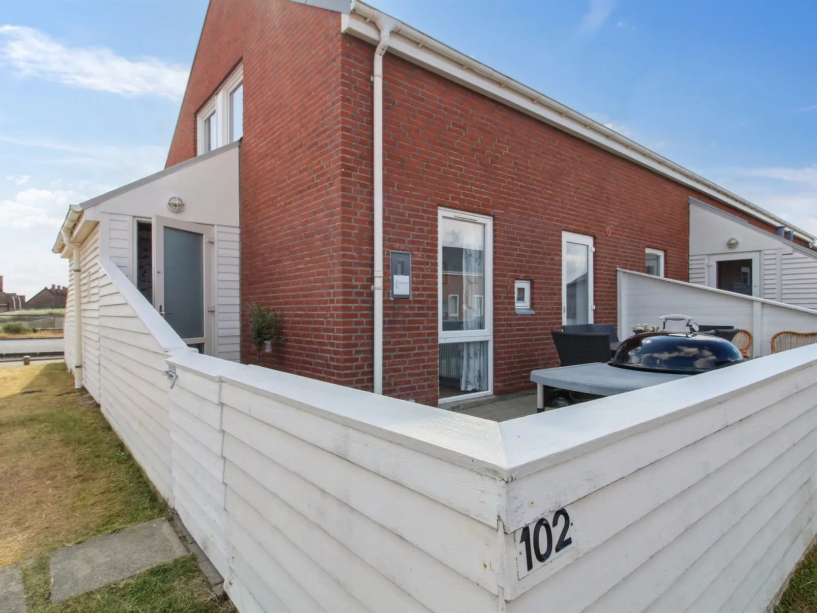 "Asved" - 2.3km from the sea-Outside