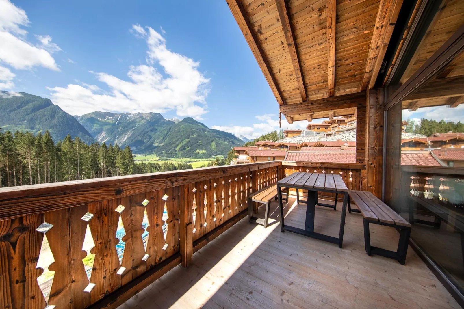 Nationalpark Chalet Ochsenbug-Terrace balcony
