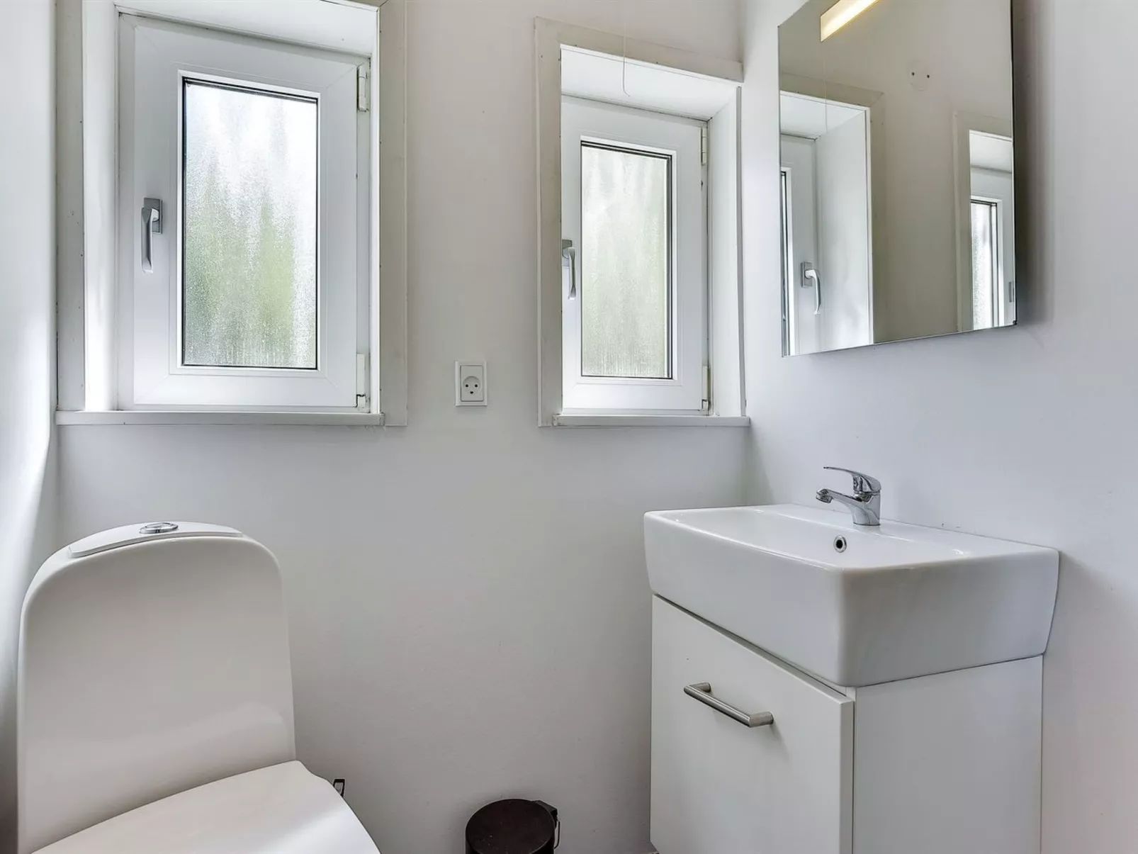 "Styrkar" - 4km from the sea-Dedans