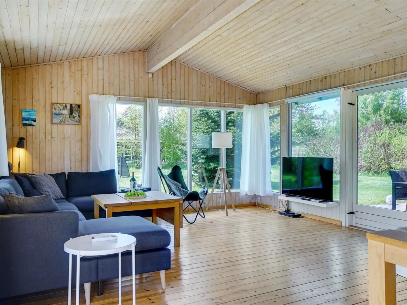 "Morle" - 600m from the sea-Inside