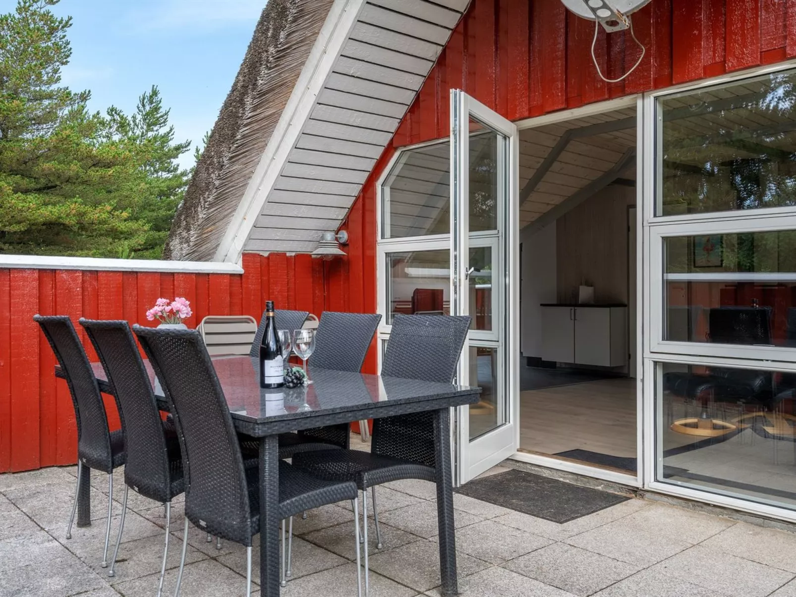 "Gunlög" - 3.1km from the sea-Draußen