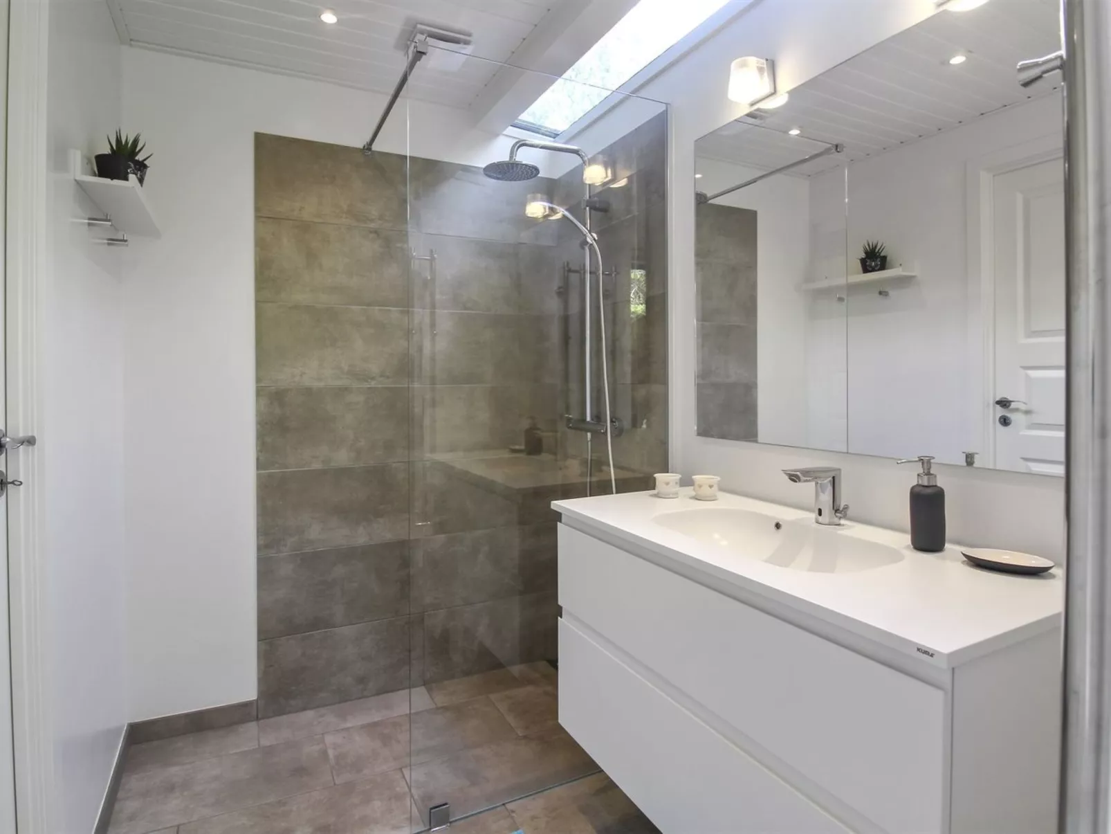 "Tume" - 200m from the sea-Inside