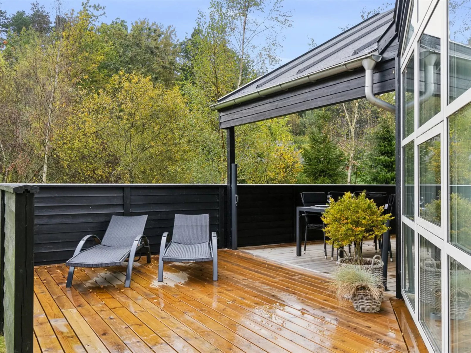 "Benno" - 2.1km from the sea-Outside