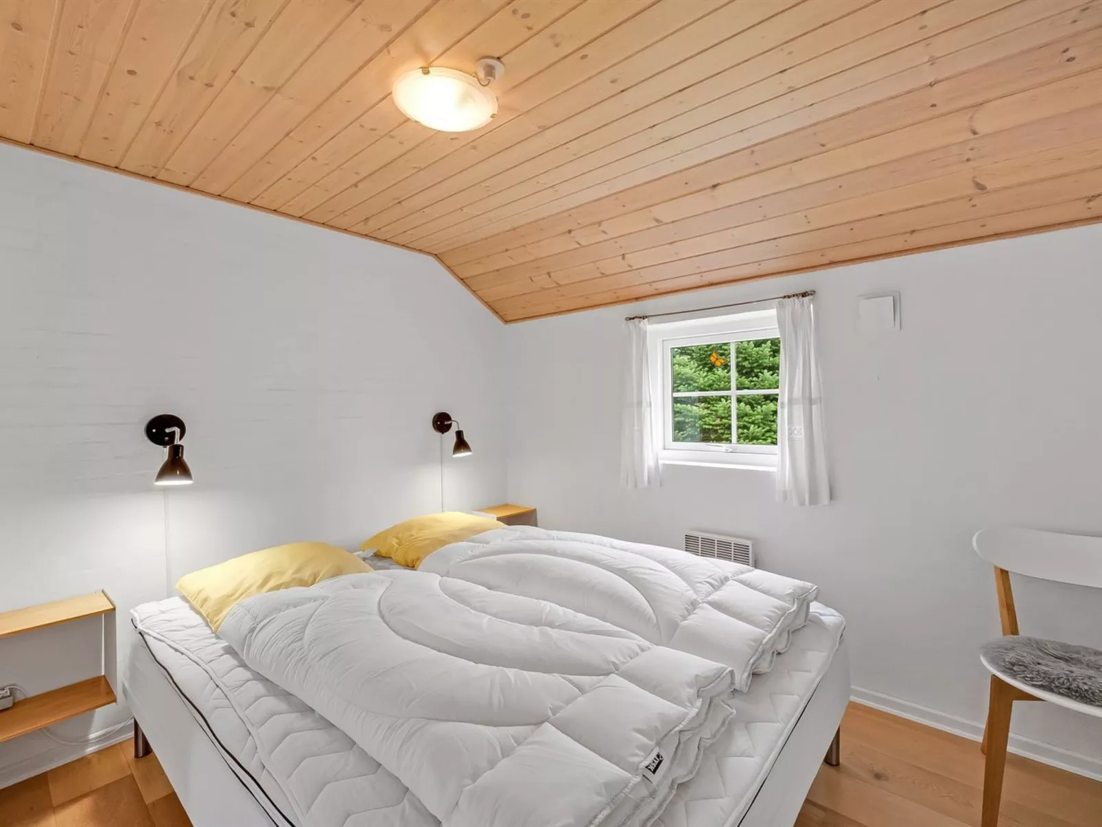 "Herminia" - 350m to the fjord-Dedans