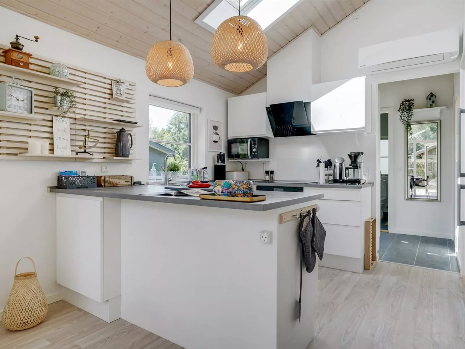 "Jelke" - 50m from the sea-Inside