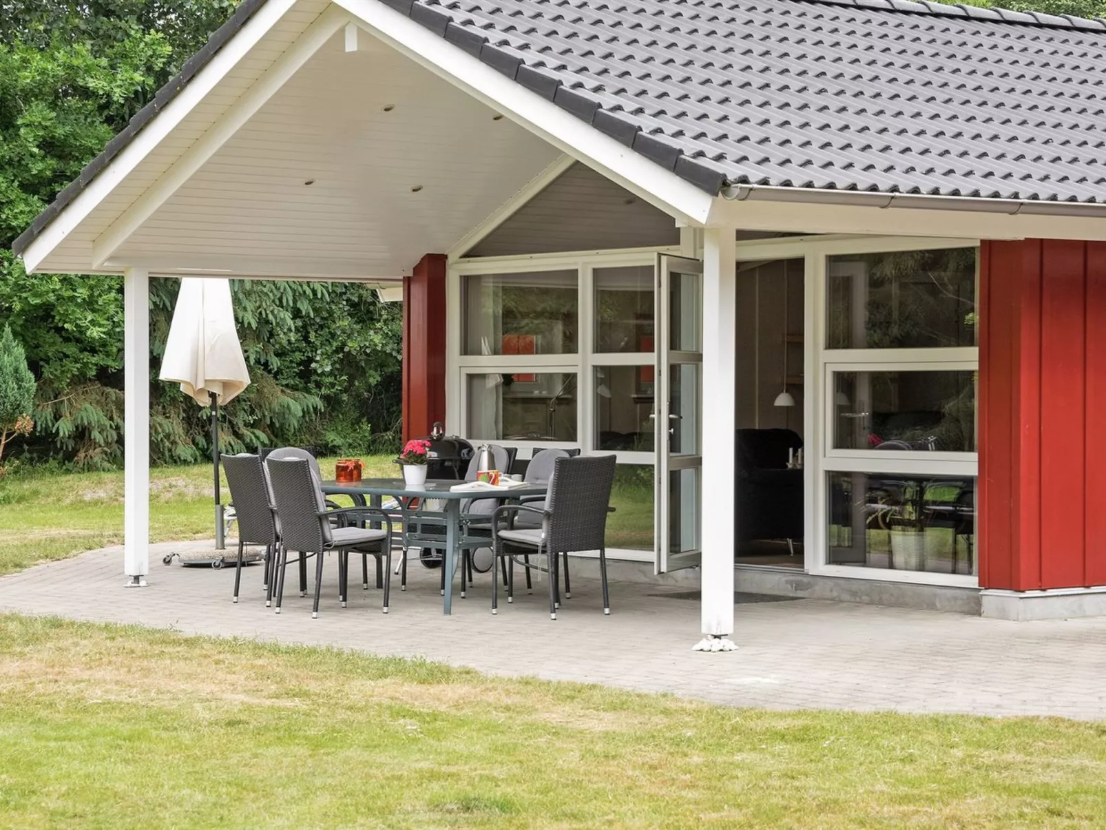 "Gundel" - 400m from the sea-Dehors