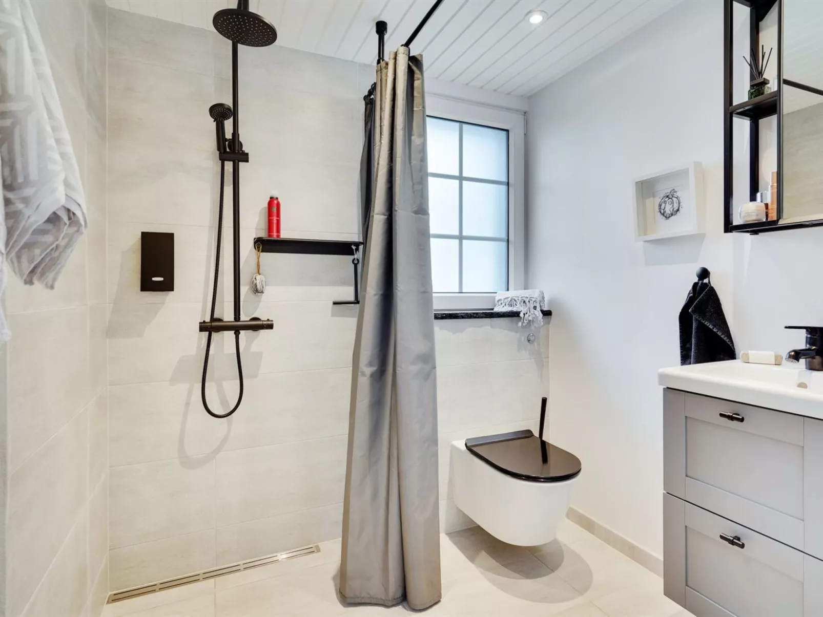 "Corina" - 100m from the sea-Drinnen