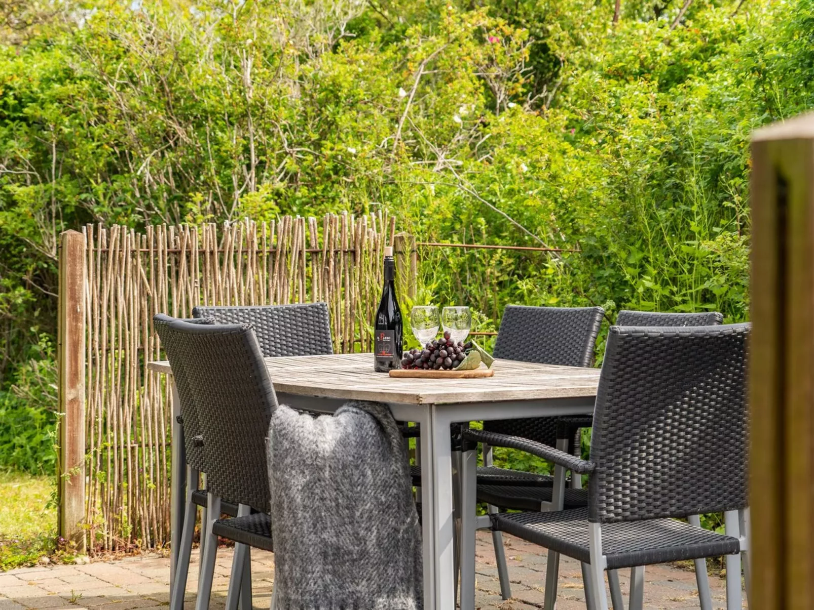 "Pelle" - 800m from the sea-Dehors