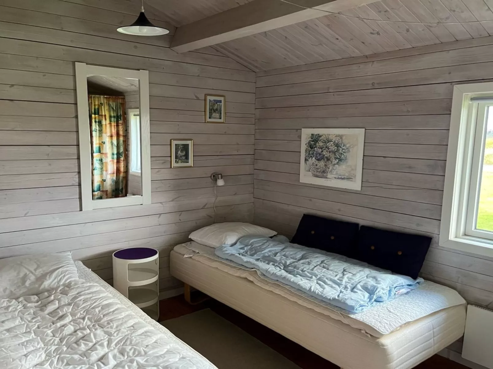 "Aashild" - 400m from the sea-Inside