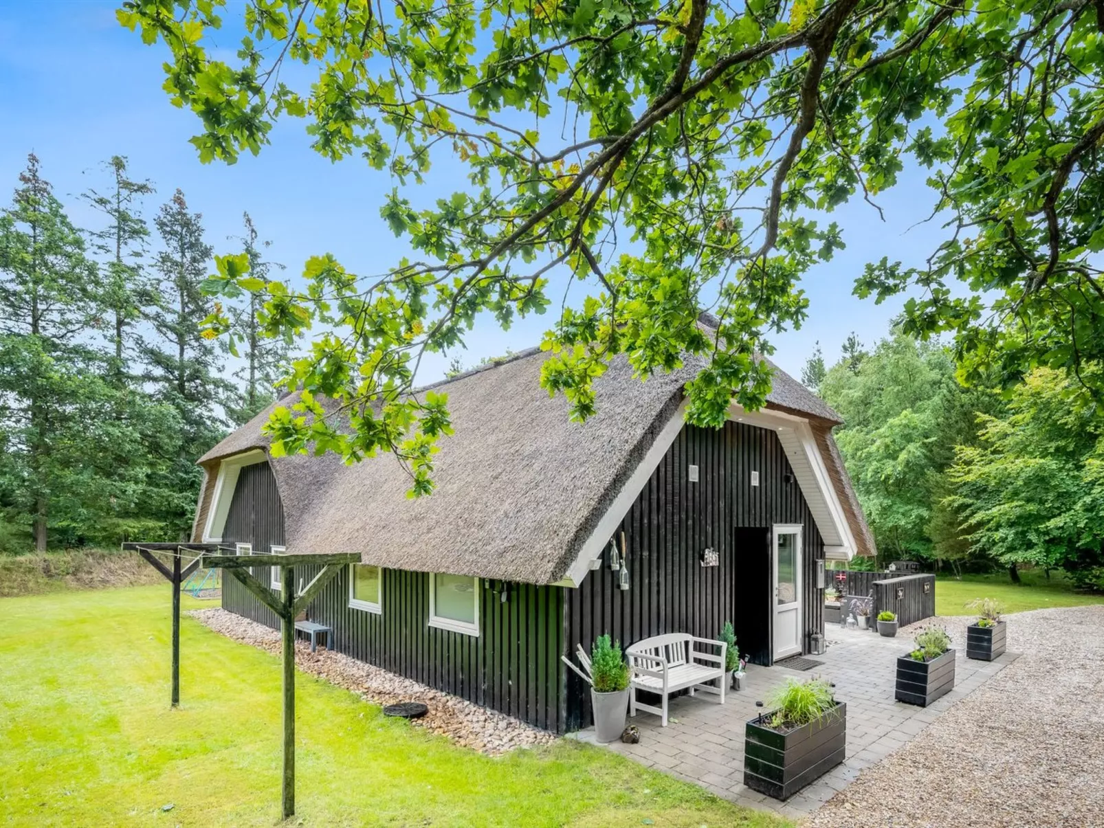 "Arttu" - 2.4km from the sea-Outside