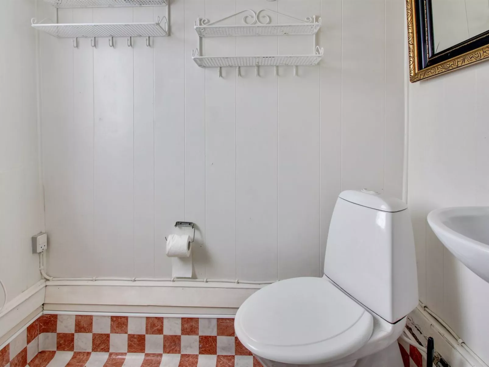 "Annelotte" -  from the sea-Inside