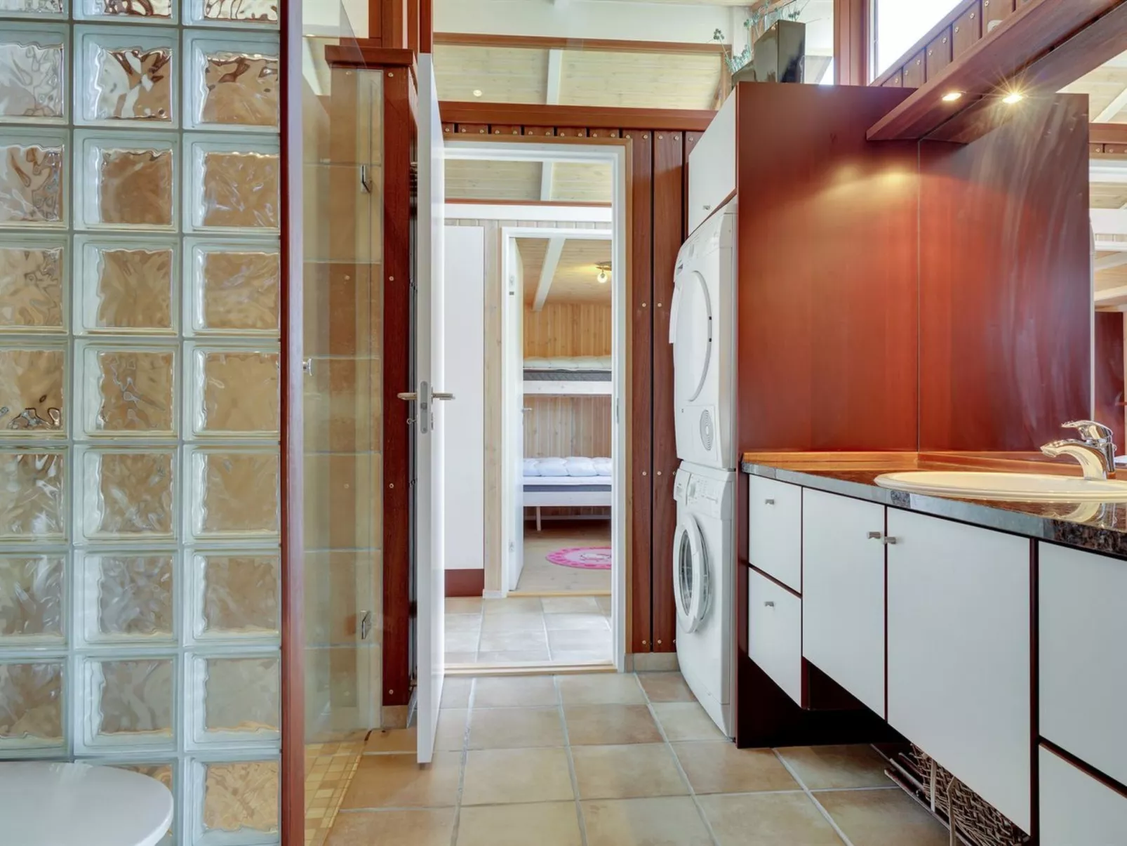 "Gretha" - 1.0km from the sea-Drinnen