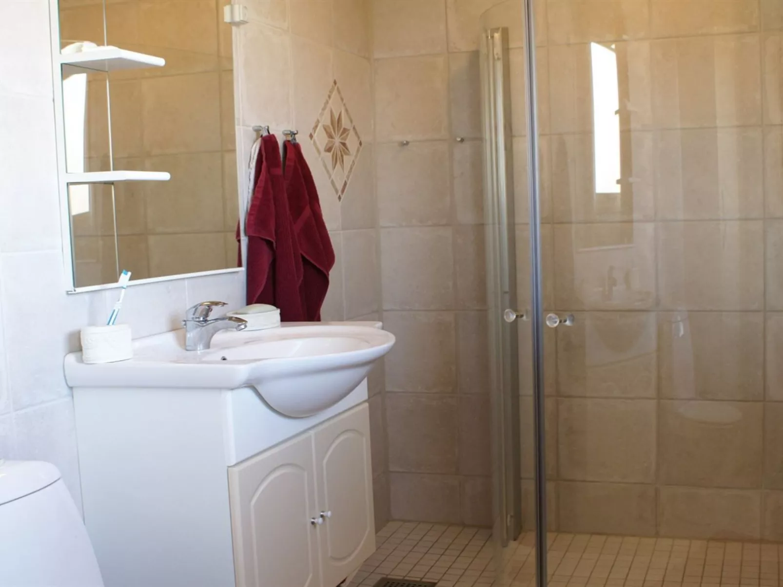 "Cathalin" - 100m from the sea-Dedans