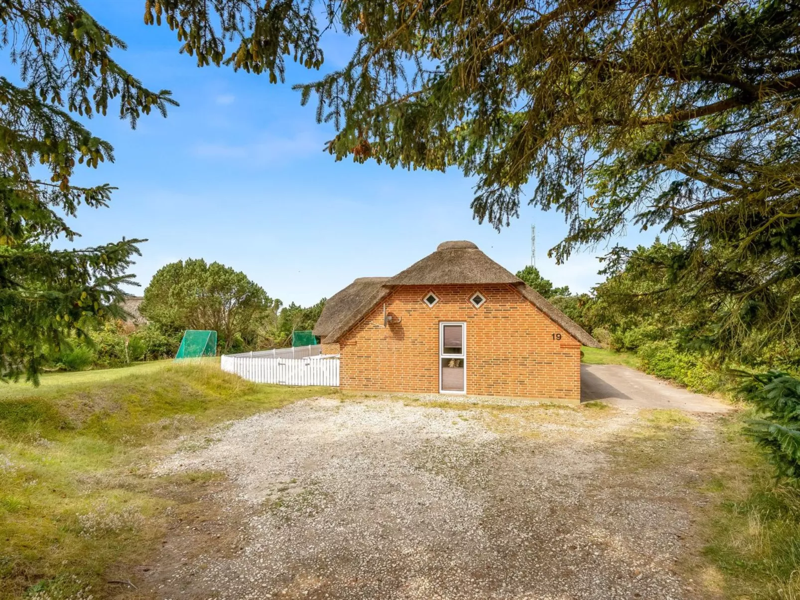 "Severine" -  from the sea-Dehors