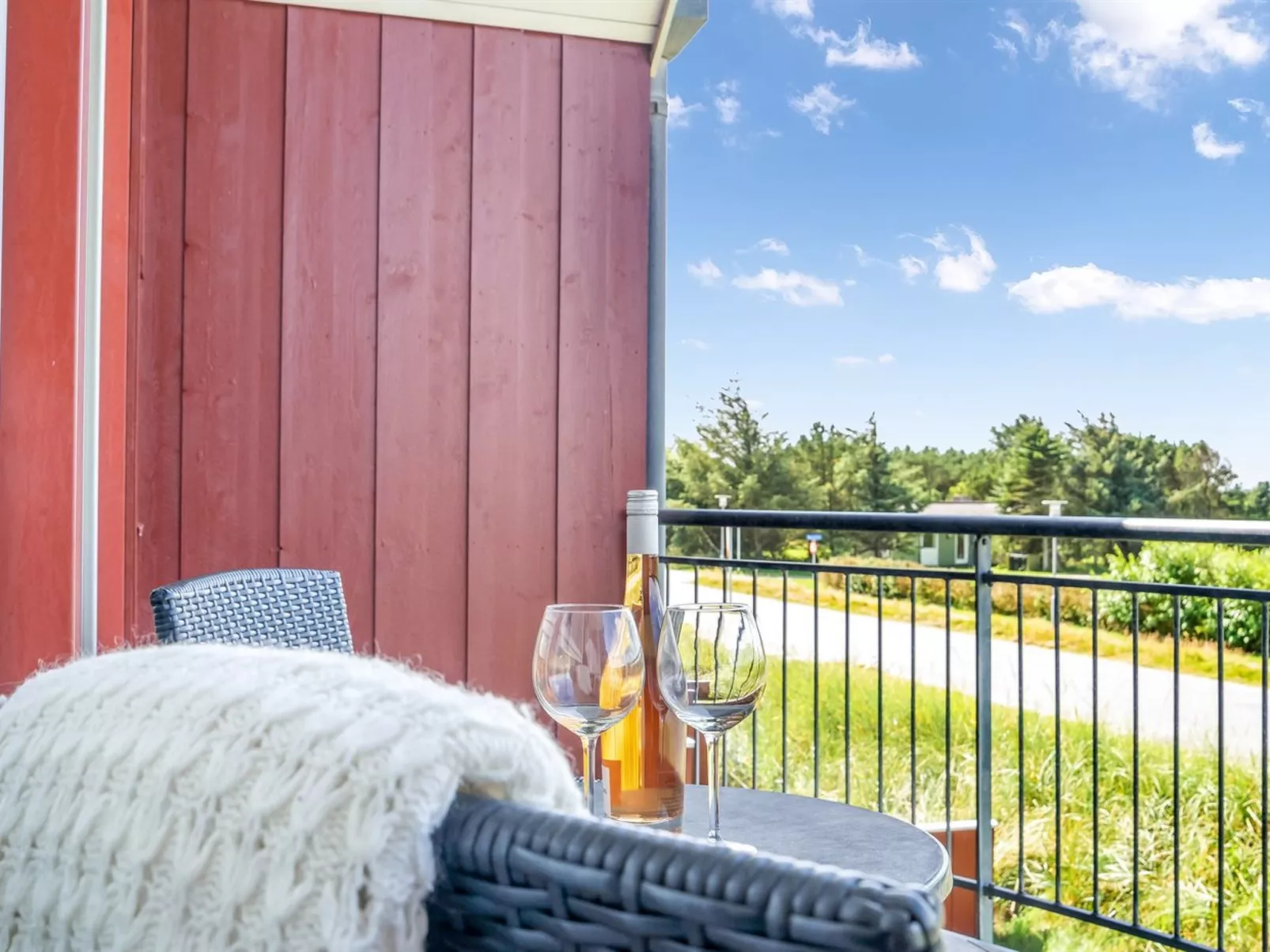 "Keimo" - 600m from the sea-Draußen