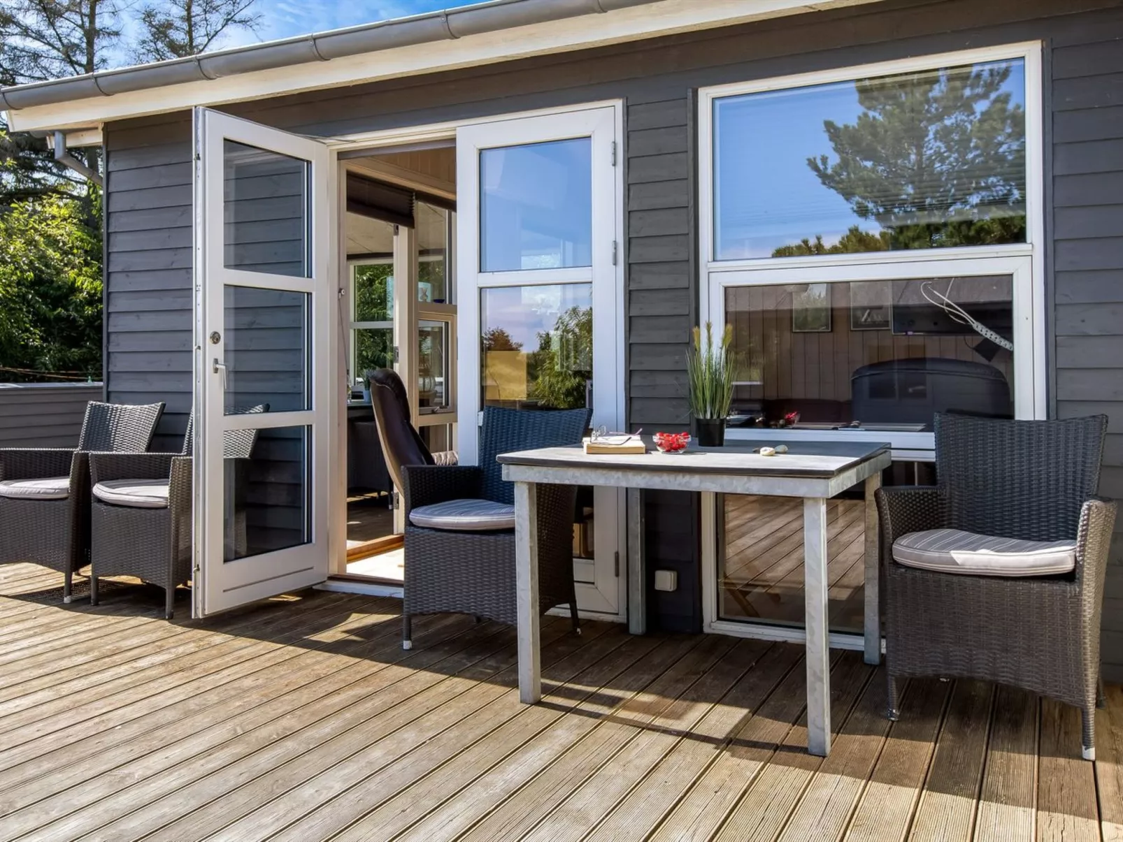 "Omar" - 1.0km from the sea-Draußen