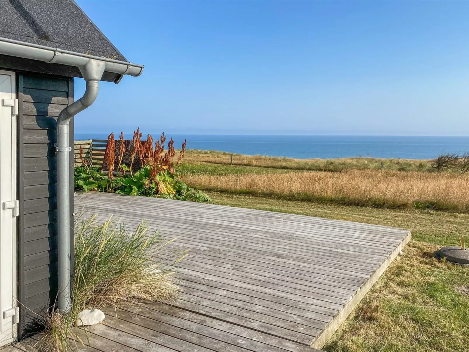 "Alkmar" - 75m from the sea-Draußen