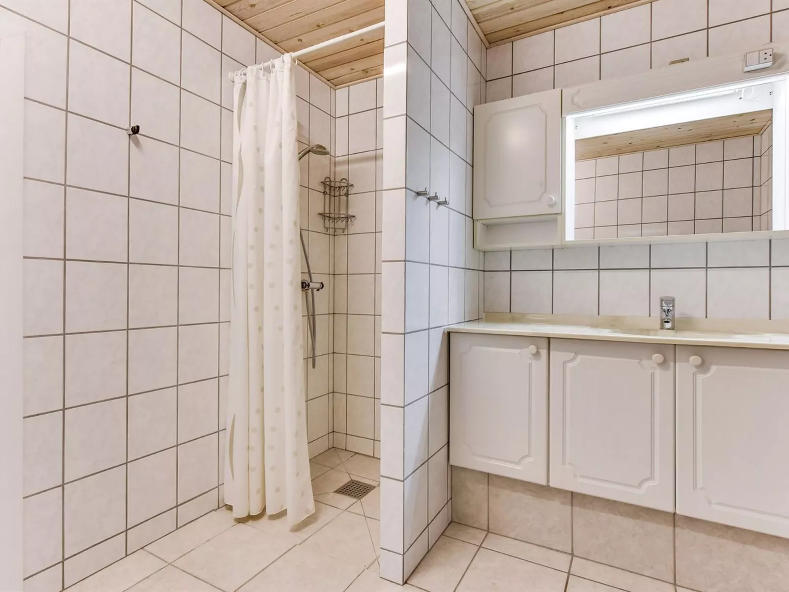 "Tascha" - 1.5km from the sea-Drinnen