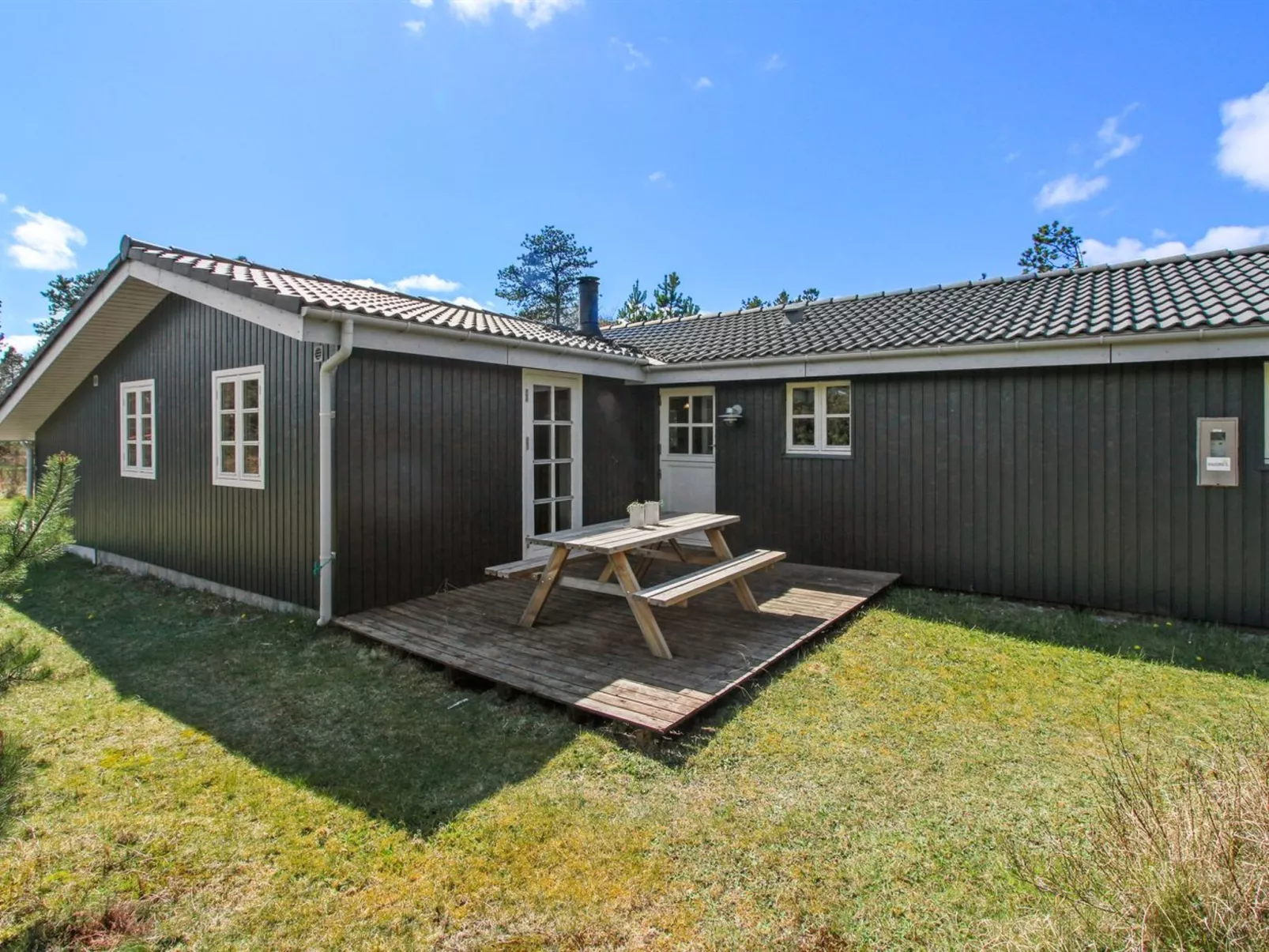 "Marja" - 1.3km from the sea-Draußen