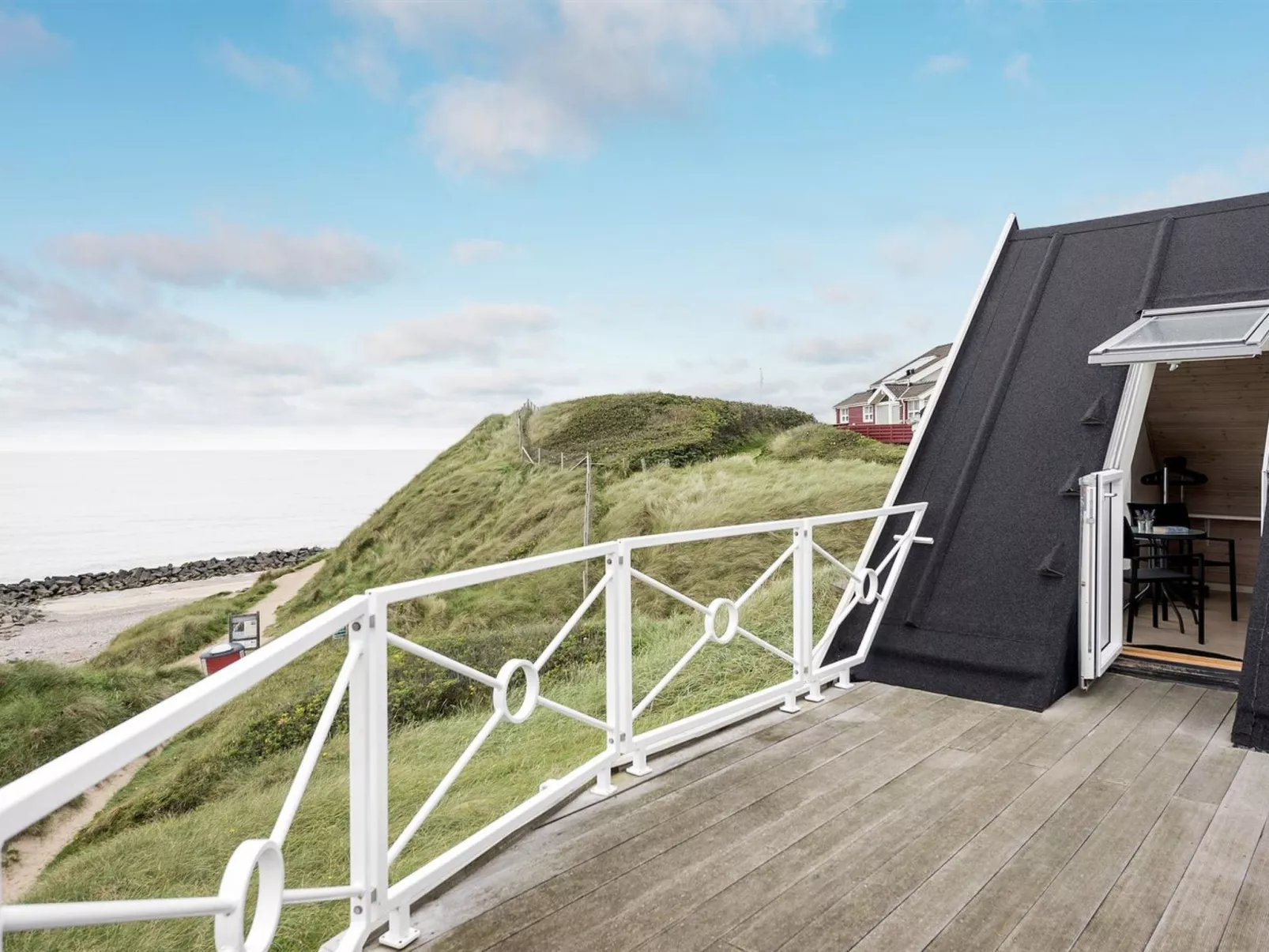 "Hillegonde" - 84m from the sea-Outside