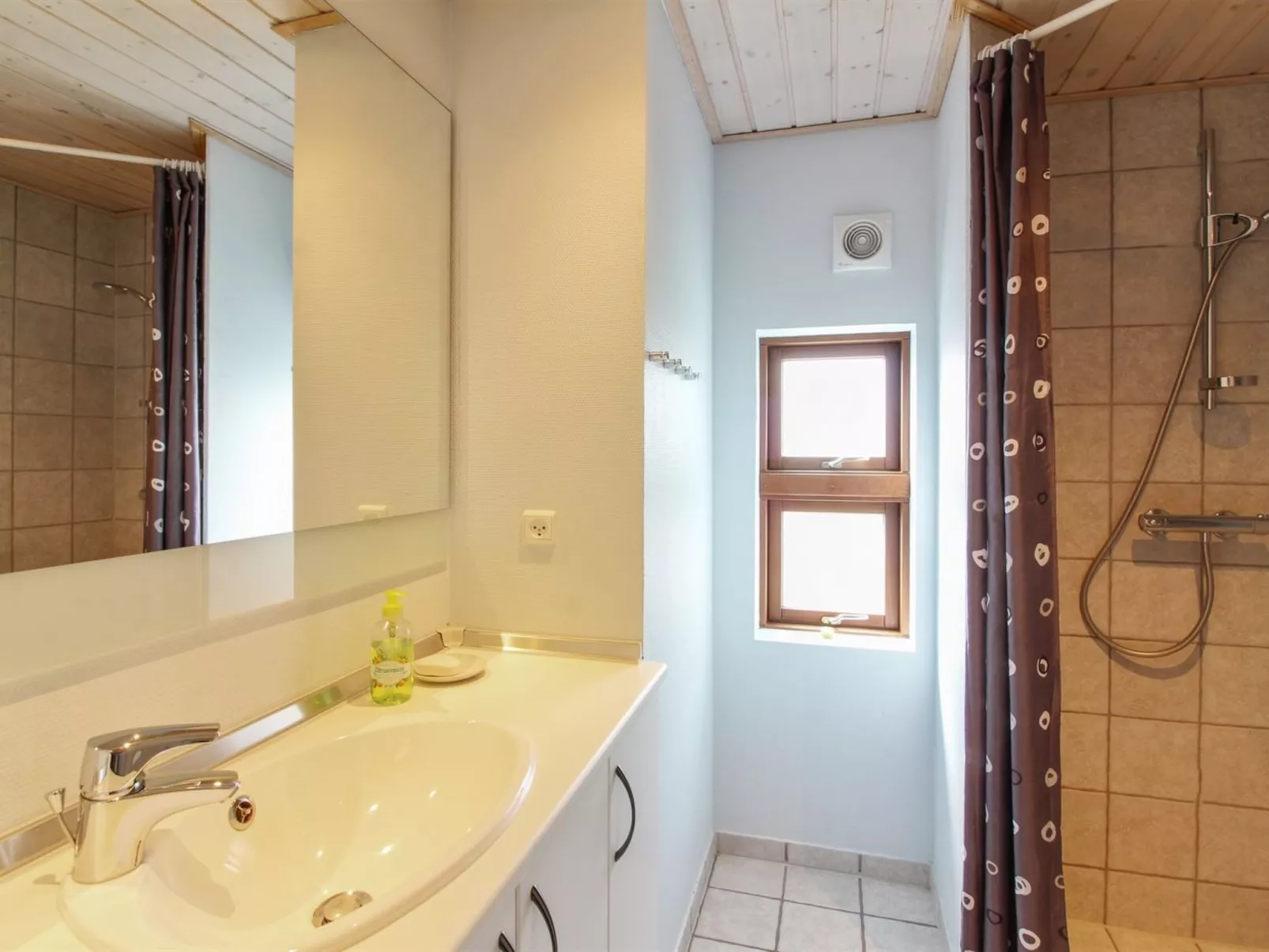 "Emma" - 976m from the sea-Inside