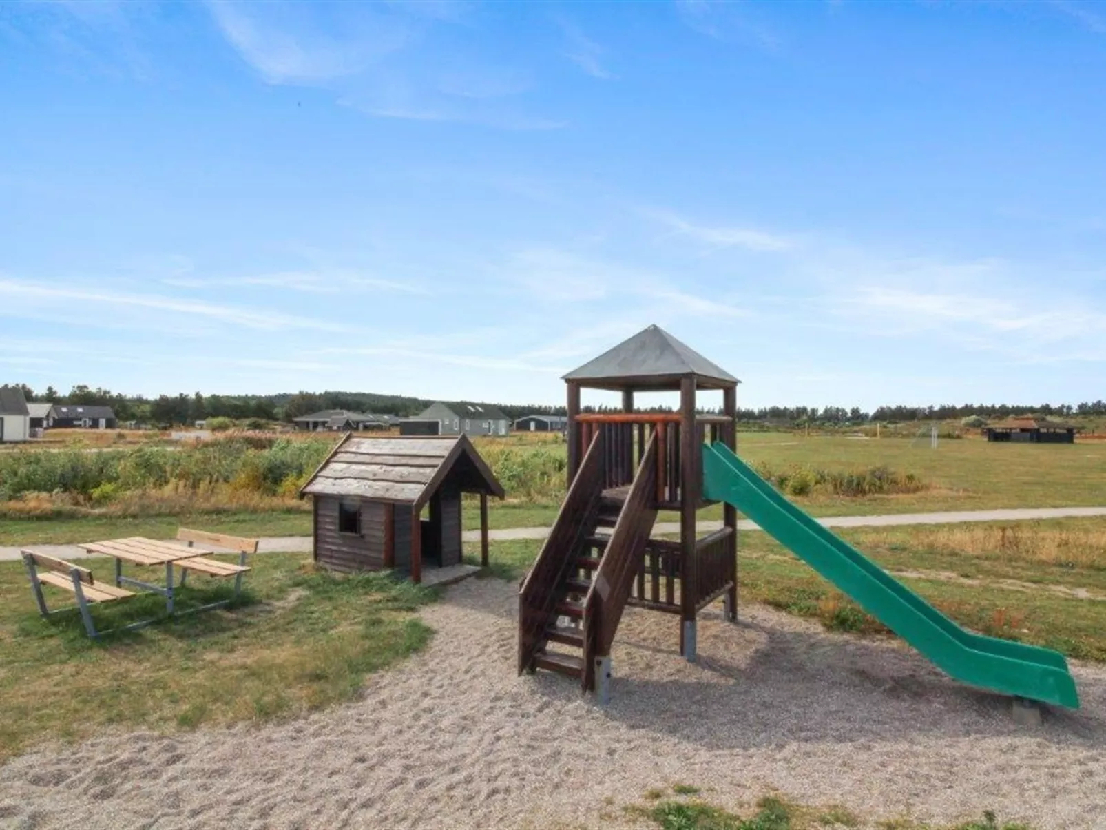 "Ullvi" - 3.8km from the sea-Inside