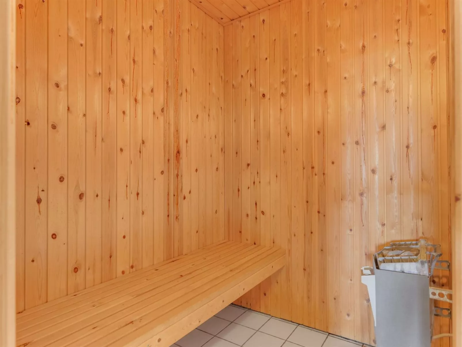 "Doria" - 2km from the sea-Dedans